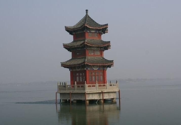 乡镇村  山东 聊城 东昌府区  古楼街道 东昌湖风景区,建于北宋熙宁