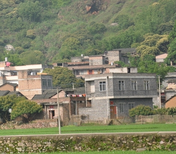 农村房屋宅基地可以买卖吗？