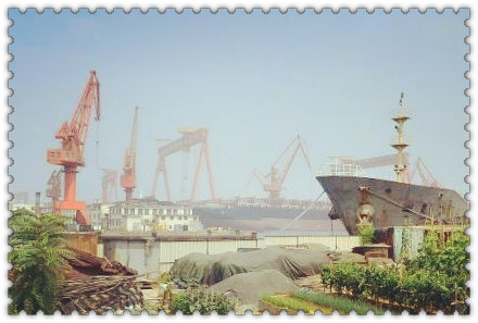 港口用地指海港和河港的陆域部分、码头作业区