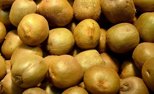 杜鹃花目猕猴桃真的能美白吗?什么时候吃最好