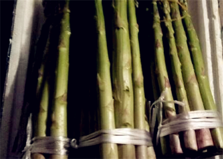 买来的芦笋要怎么处理?要削皮吗?你的做法都