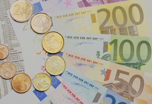 一美元、一欧元、一英镑等于多少人民币?兑换