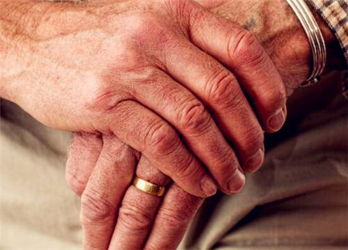 2035年养老保险金将要用光?人社部这样回应!