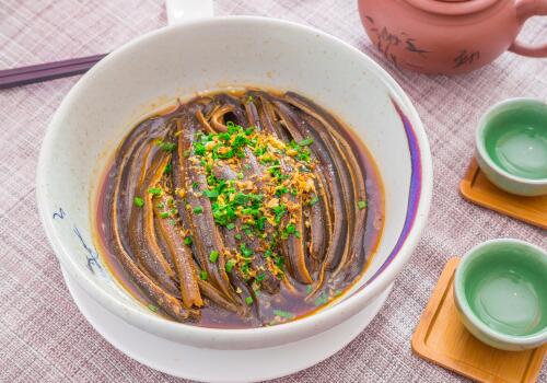 2019年黄鳝价格多少钱一斤?这个生态养殖技术