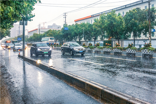 江蘇安徽等11省區市局地有大暴雨來臨時間-攝圖網