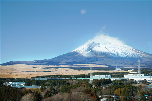 富士山火山爆发-摄图网