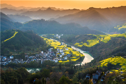 构建从山顶到海洋的保护治理大格局-摄图网