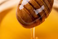 蜂蜜保质期一般为多长时间？放了五年还能吃吗？这样保存十年都不过期！