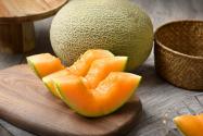 食用哈密瓜对人体有什么好处,怎么通过瓜纹挑选优质哈密瓜？