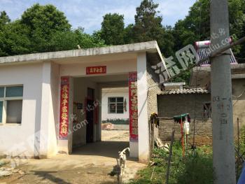 信陽(yáng)市浉河區(qū)有800平方米宅基地使用權(quán)出租