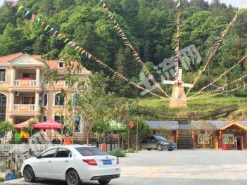 恩施咸丰县 2070平米 商业用地 使用权转让