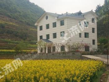 遵义汇川区550平米农家庭院使用权出租