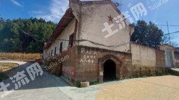 绵阳盐亭县1200平米农家庭院使用权出租