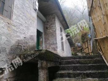 河池巴马瑶族自治县 600平方米 农家庭院 使用权出租