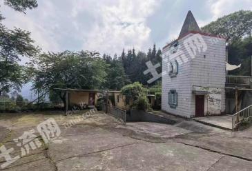 重庆万盛区 2600平方米 度假山庄 使用权出租