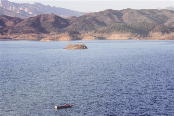 平天山,龙凤石林,九凌湖,桂平西山,贵港东湖公园等 水库作用: 金田